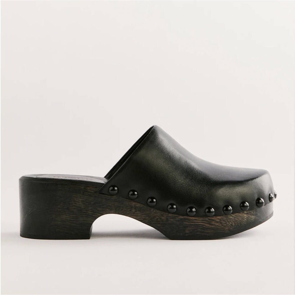Reformation Rayna Black Leather Wooden Clog 8.5
